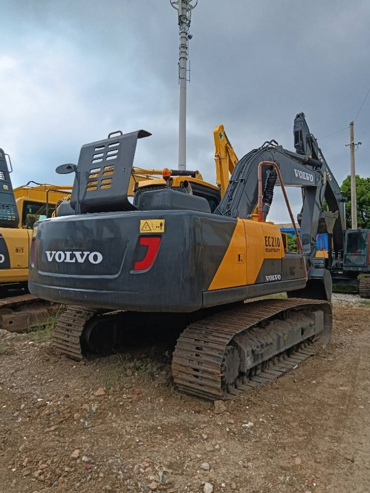 Volvo EC 210 B LC - Гусеничний екскаватор: фото 2 Volvo EC 210 B LC - Гусеничний екскаватор: фото 2