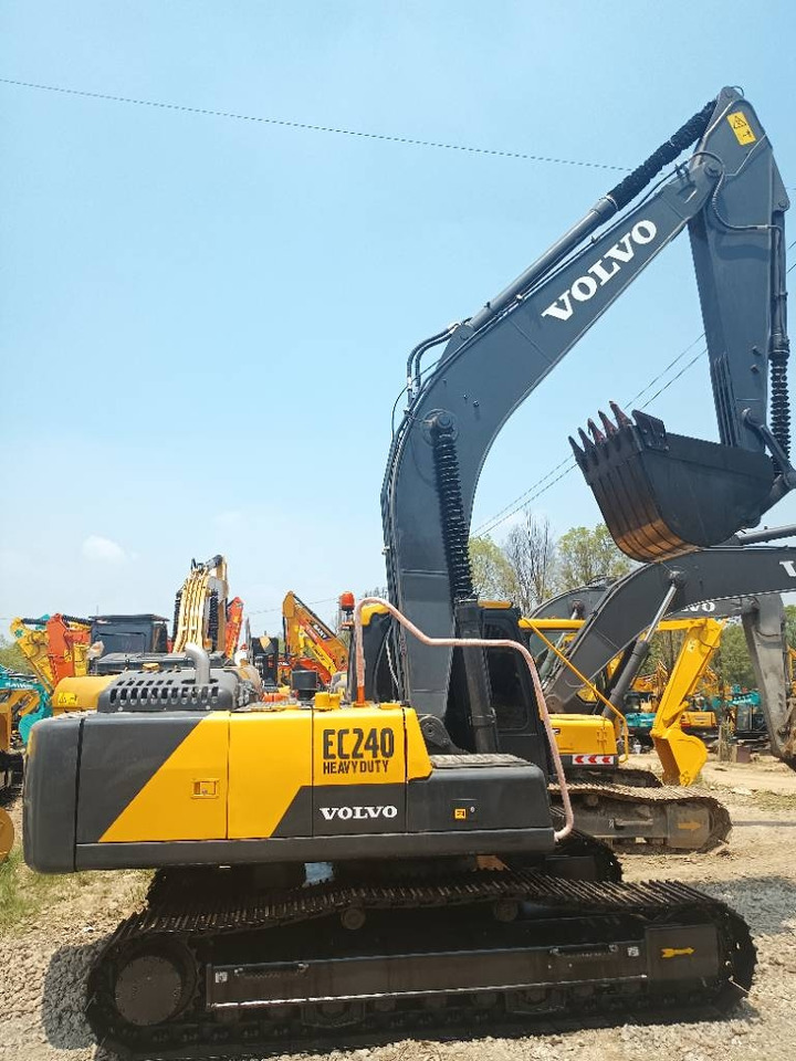 Volvo EC 240 - Гусеничний екскаватор: фото 1 Volvo EC 240 - Гусеничний екскаватор: фото 1