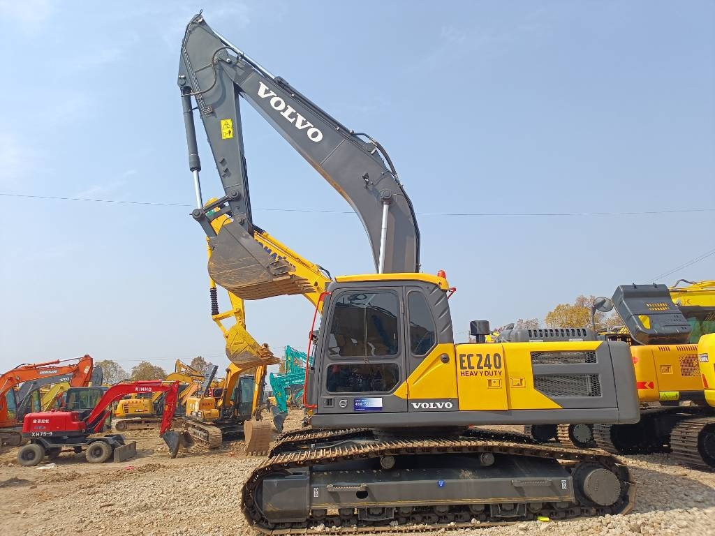 Volvo EC 240  - Гусеничний екскаватор: фото 1 Volvo EC 240  - Гусеничний екскаватор: фото 1