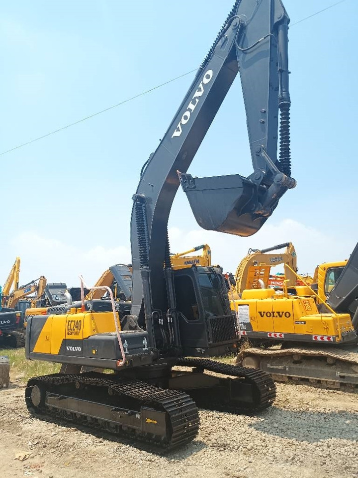 Volvo EC 240 - Гусеничний екскаватор: фото 2 Volvo EC 240 - Гусеничний екскаватор: фото 2