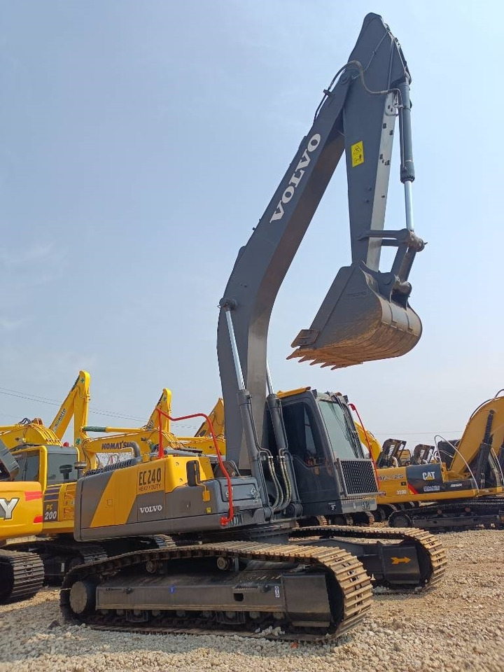 Volvo EC 240  - Гусеничний екскаватор: фото 2 Volvo EC 240  - Гусеничний екскаватор: фото 2