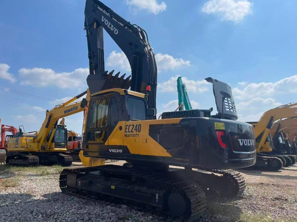 Volvo EC 240 - Гусеничний екскаватор: фото 2 Volvo EC 240 - Гусеничний екскаватор: фото 2