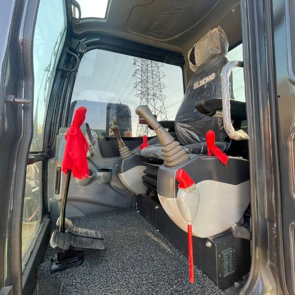 XCMG XE 60 DA  - Міні-екскаватор: фото 4 XCMG XE 60 DA  - Міні-екскаватор: фото 4