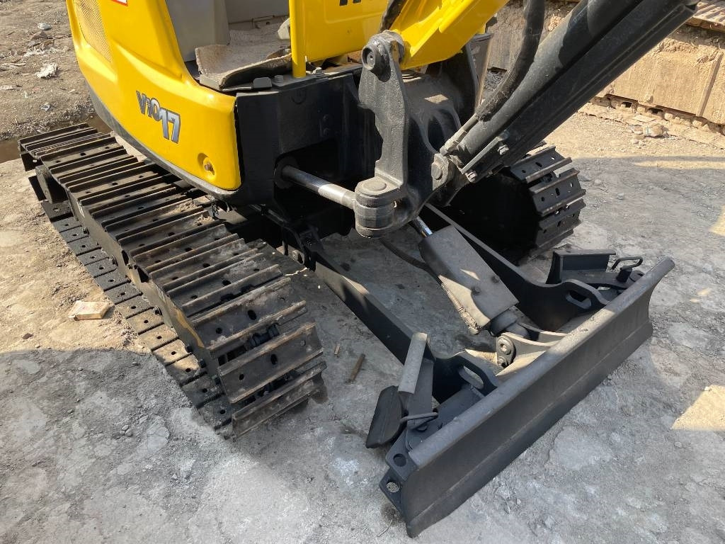 Yanmar 17 - Гусеничний екскаватор: фото 4 Yanmar 17 - Гусеничний екскаватор: фото 4