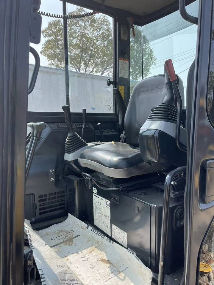 Yanmar Vio 35 - Міні-екскаватор: фото 2 Yanmar Vio 35 - Міні-екскаватор: фото 2