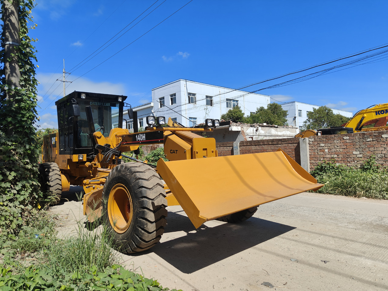 CATERPILLAR 140h with blade used cat motor grader 140k 140h 140g - Грейдер: фото 3 CATERPILLAR 140h with blade used cat motor grader 140k 140h 140g - Грейдер: фото 3