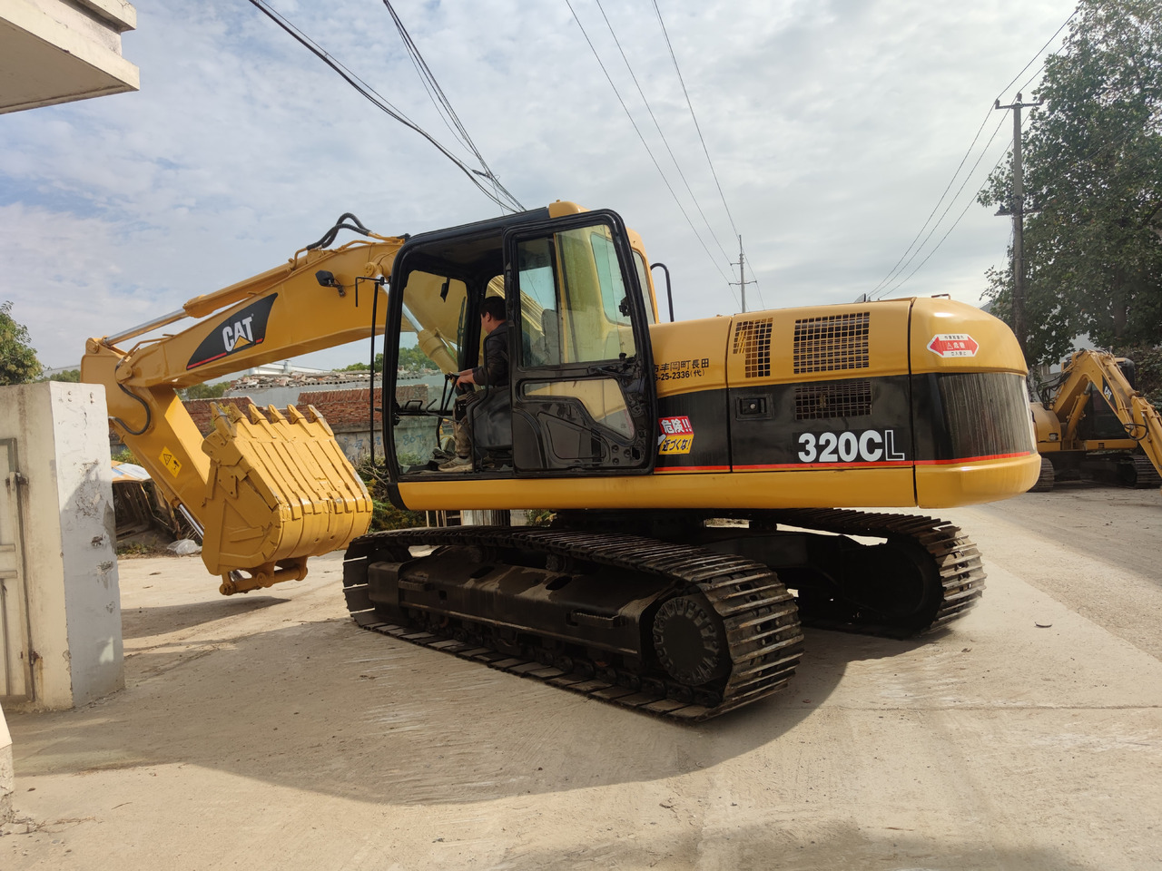 CATERPILLAR 320C - Гусеничний екскаватор: фото 2 CATERPILLAR 320C - Гусеничний екскаватор: фото 2