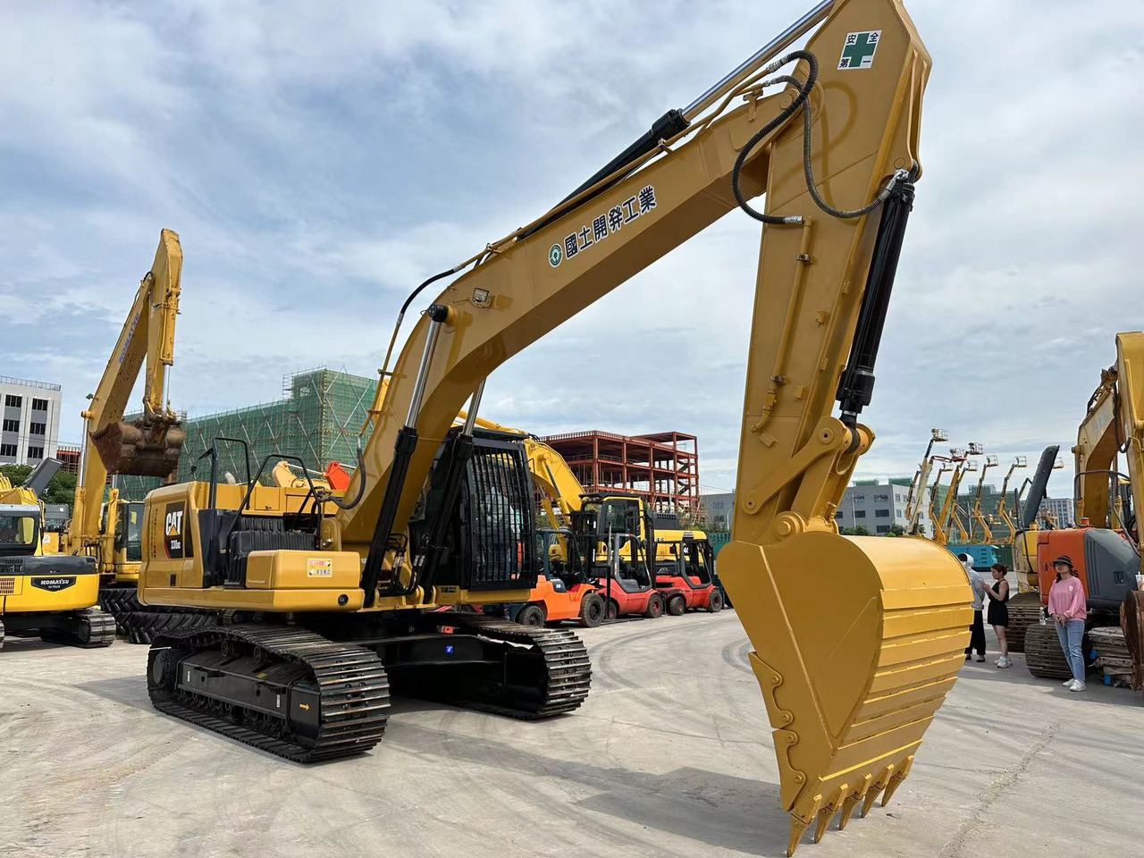 CATERPILLAR 330GC - Гусеничний екскаватор: фото 4 CATERPILLAR 330GC - Гусеничний екскаватор: фото 4