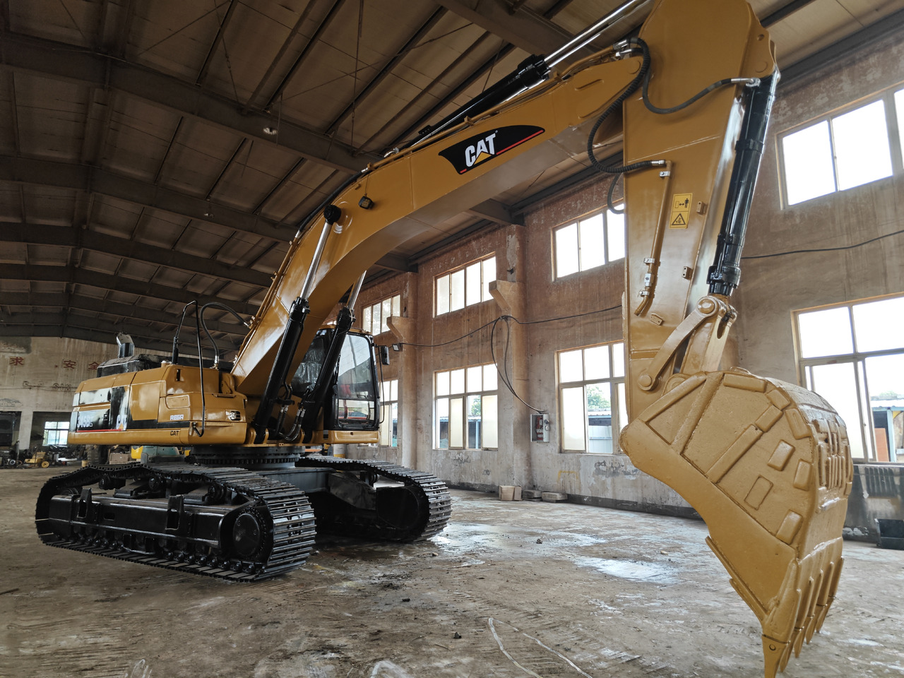 CATERPILLAR 345B - Гусеничний екскаватор: фото 4 CATERPILLAR 345B - Гусеничний екскаватор: фото 4