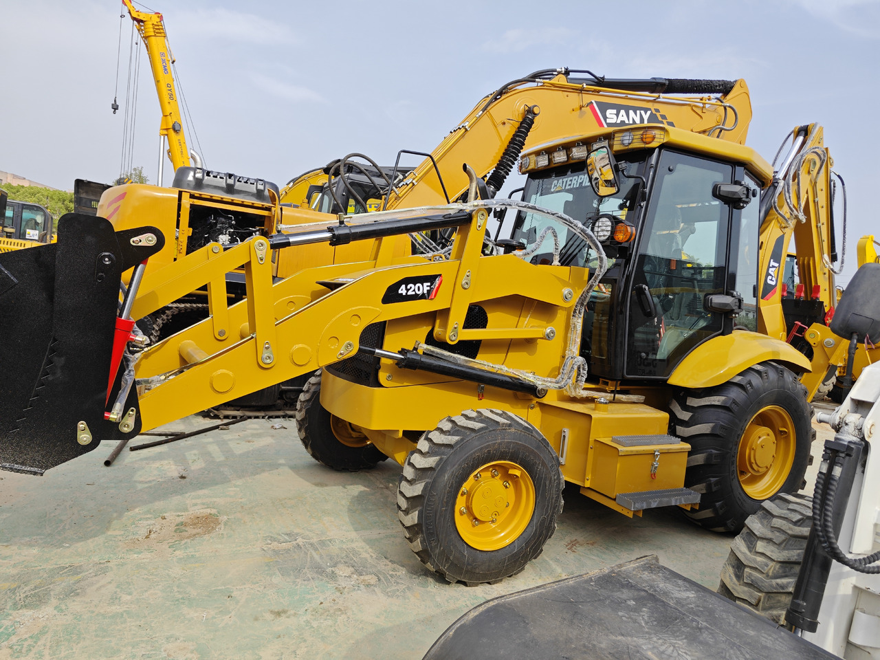 CATERPILLAR 428F backhoe loader - Екскаватор-навантажувач: фото 4 CATERPILLAR 428F backhoe loader - Екскаватор-навантажувач: фото 4