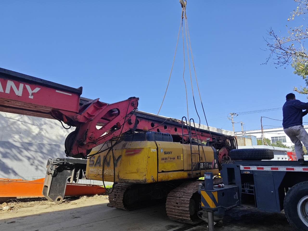 SANY SR205 Rotary Drill USED Crawler Drill rig - Бурова установка: фото 2 SANY SR205 Rotary Drill USED Crawler Drill rig - Бурова установка: фото 2