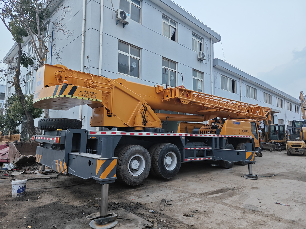 XCMG QY80K 80T TRUCK CRANE - Автокран: фото 4 XCMG QY80K 80T TRUCK CRANE - Автокран: фото 4