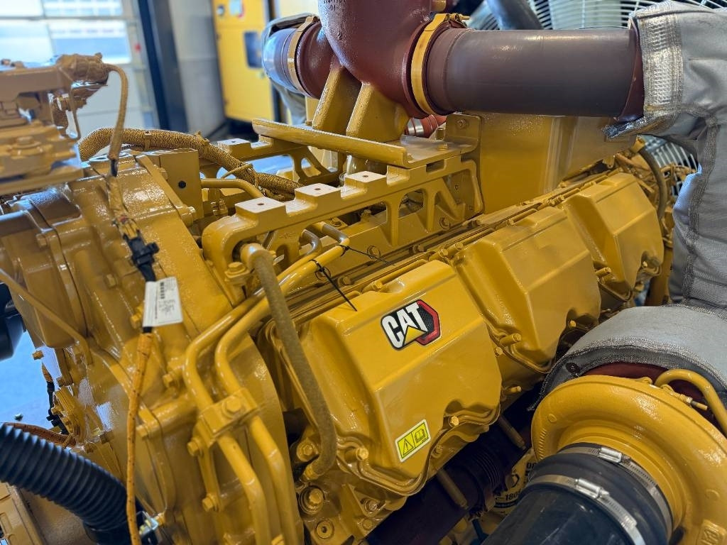 Електричний генератор CAT DE1500GC - 1500kVA Standby Generator - DPX-18229-O: фото 9 Електричний генератор CAT DE1500GC - 1500kVA Standby Generator - DPX-18229-O: фото 9