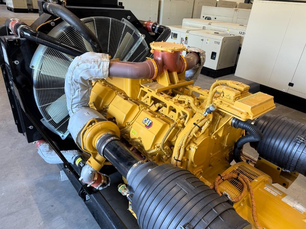 Електричний генератор CAT DE1500GC - 1500kVA Standby Generator - DPX-18229-O: фото 11 Електричний генератор CAT DE1500GC - 1500kVA Standby Generator - DPX-18229-O: фото 11