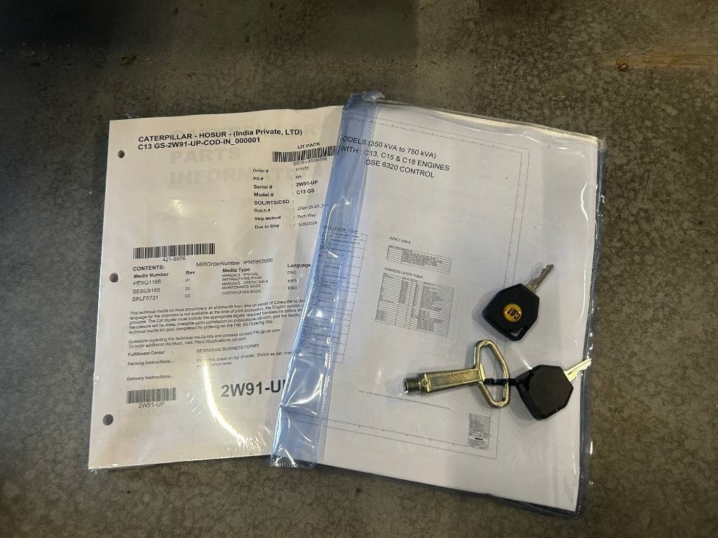 Новий Електричний генератор CAT DE400E0 - C13 - 400 kVA Generator - DPX-18023: фото 24 Новий Електричний генератор CAT DE400E0 - C13 - 400 kVA Generator - DPX-18023: фото 24