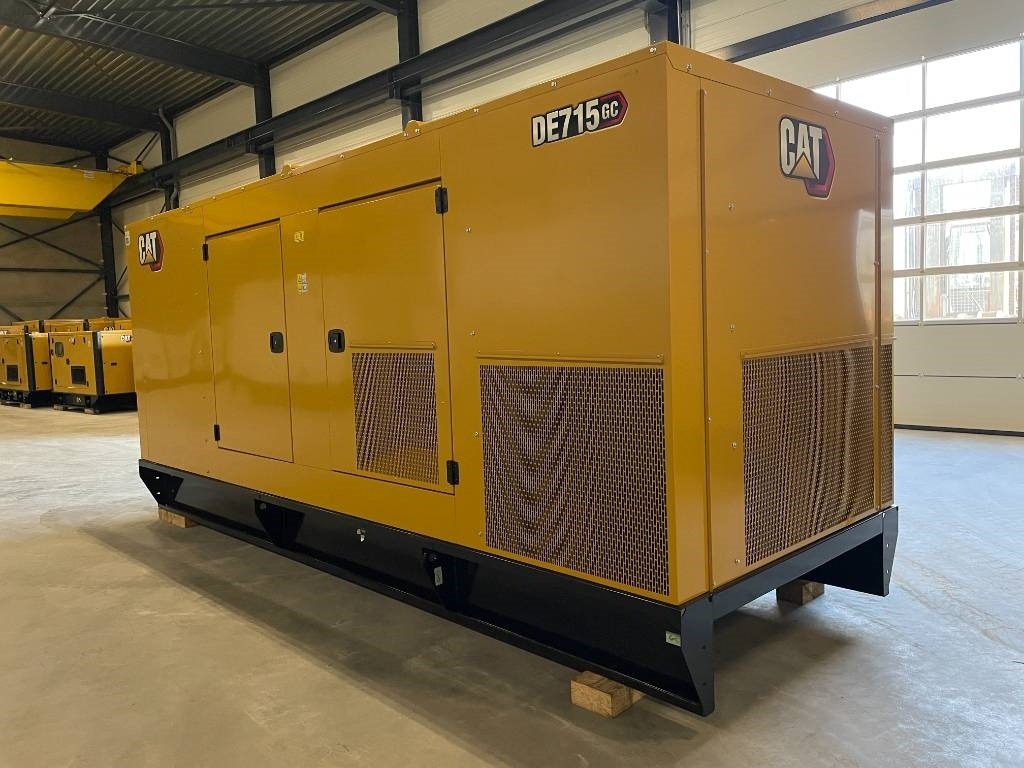 CAT DE715GC - 715 kVA Stand-by Generator - DPX-18224 - Електричний генератор: фото 3 CAT DE715GC - 715 kVA Stand-by Generator - DPX-18224 - Електричний генератор: фото 3