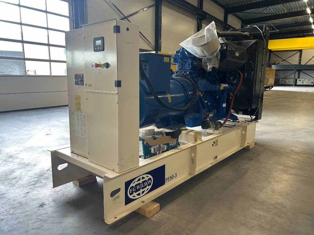 FG Wilson P550-3 - 550 kVA Open Genset - DPX-16020-O - Електричний генератор: фото 4 FG Wilson P550-3 - 550 kVA Open Genset - DPX-16020-O - Електричний генератор: фото 4