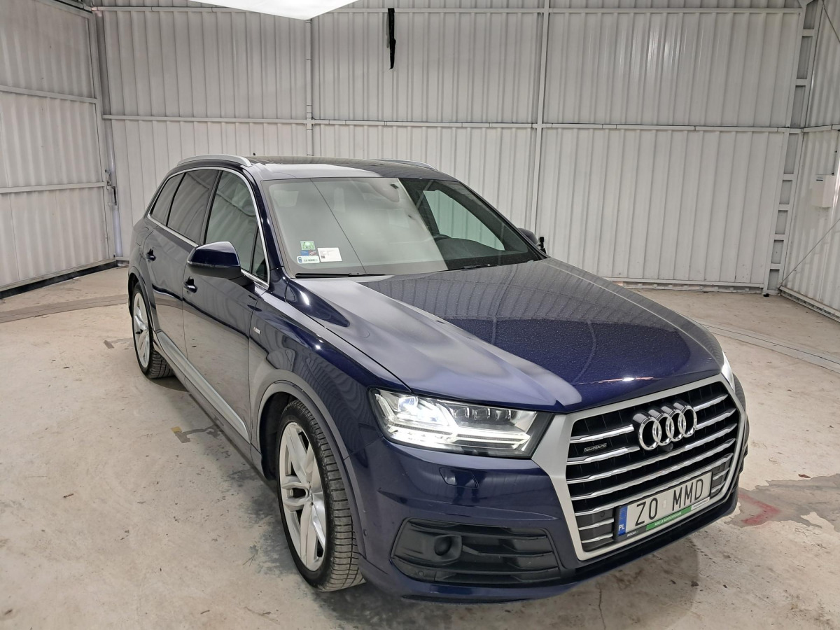 AUDI Q7 SUV - Позашляховик: фото 1 AUDI Q7 SUV - Позашляховик: фото 1