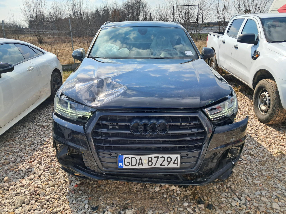 AUDI SQ7 SUV - Позашляховик: фото 3 AUDI SQ7 SUV - Позашляховик: фото 3