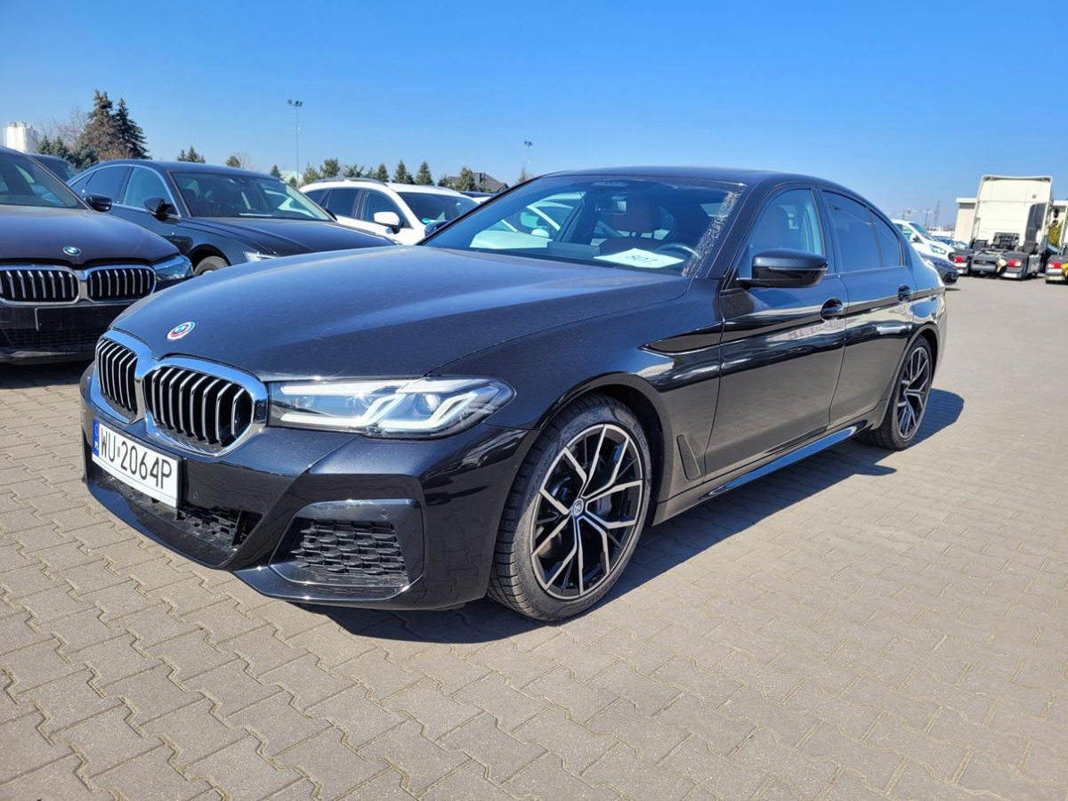 BMW 540D XDRIVE SEDAN - Седан: фото 3 BMW 540D XDRIVE SEDAN - Седан: фото 3