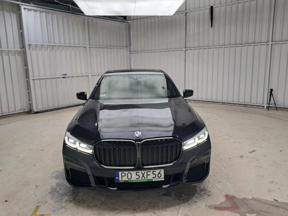 BMW 730D XDRIVE SEDAN - Легковий автомобіль: фото 2 BMW 730D XDRIVE SEDAN - Легковий автомобіль: фото 2