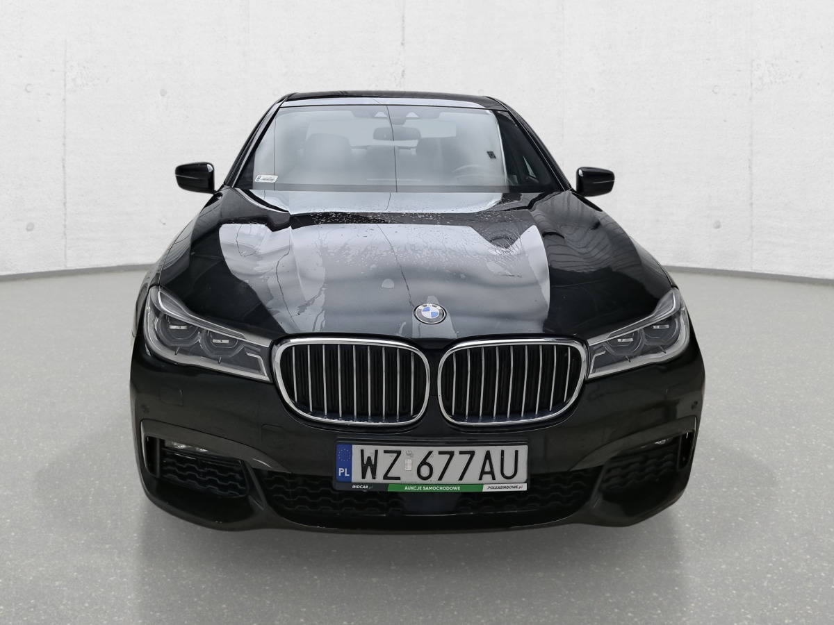 BMW 750d xDrive SEDAN - Седан: фото 3 BMW 750d xDrive SEDAN - Седан: фото 3