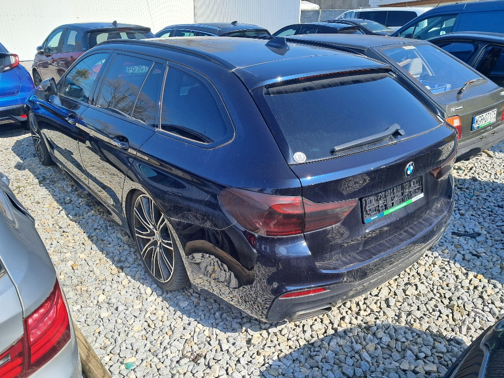 BMW M550D XDRIVE KOMBI - Легковий автомобіль: фото 4 BMW M550D XDRIVE KOMBI - Легковий автомобіль: фото 4