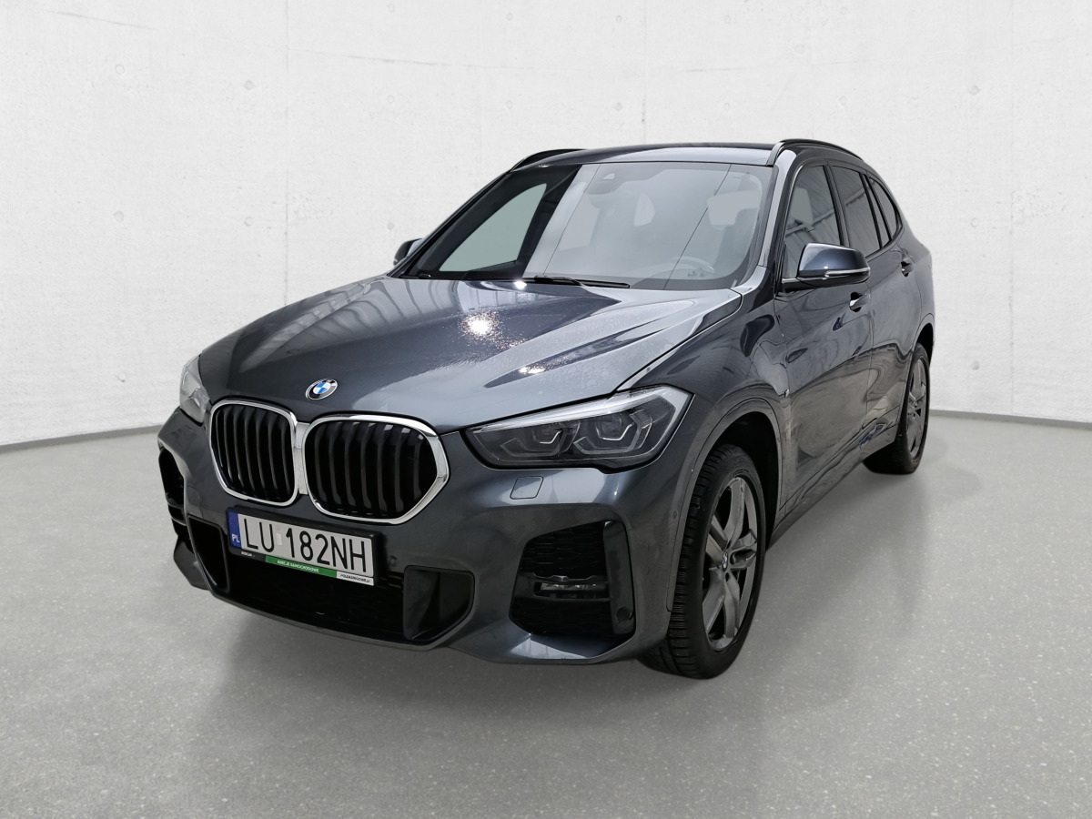BMW X1 SDRIVE18I SUV - Позашляховик: фото 4 BMW X1 SDRIVE18I SUV - Позашляховик: фото 4