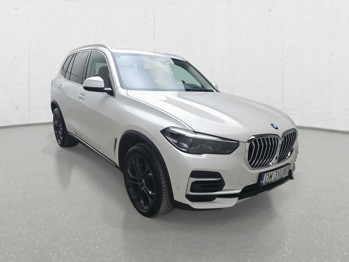 BMW X5 XDRIVE30D SUV - Позашляховик: фото 2 BMW X5 XDRIVE30D SUV - Позашляховик: фото 2
