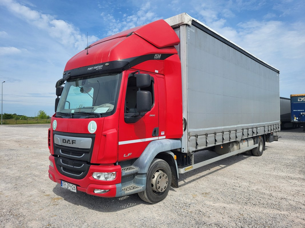 DAF LF SOLÓWKA - Тентована вантажівка: фото 2 DAF LF SOLÓWKA - Тентована вантажівка: фото 2
