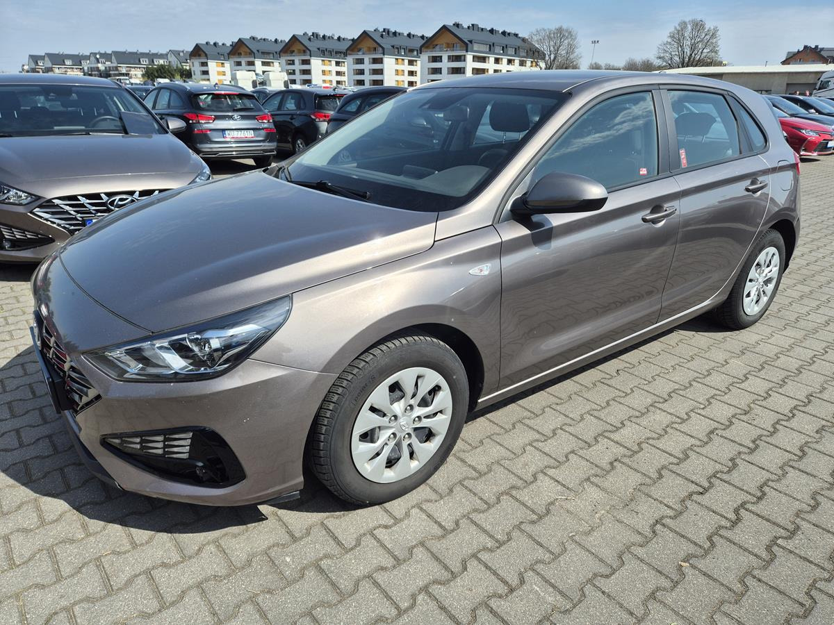 HYUNDAI I30 HATCHBACK - Хетчбек: фото 2 HYUNDAI I30 HATCHBACK - Хетчбек: фото 2