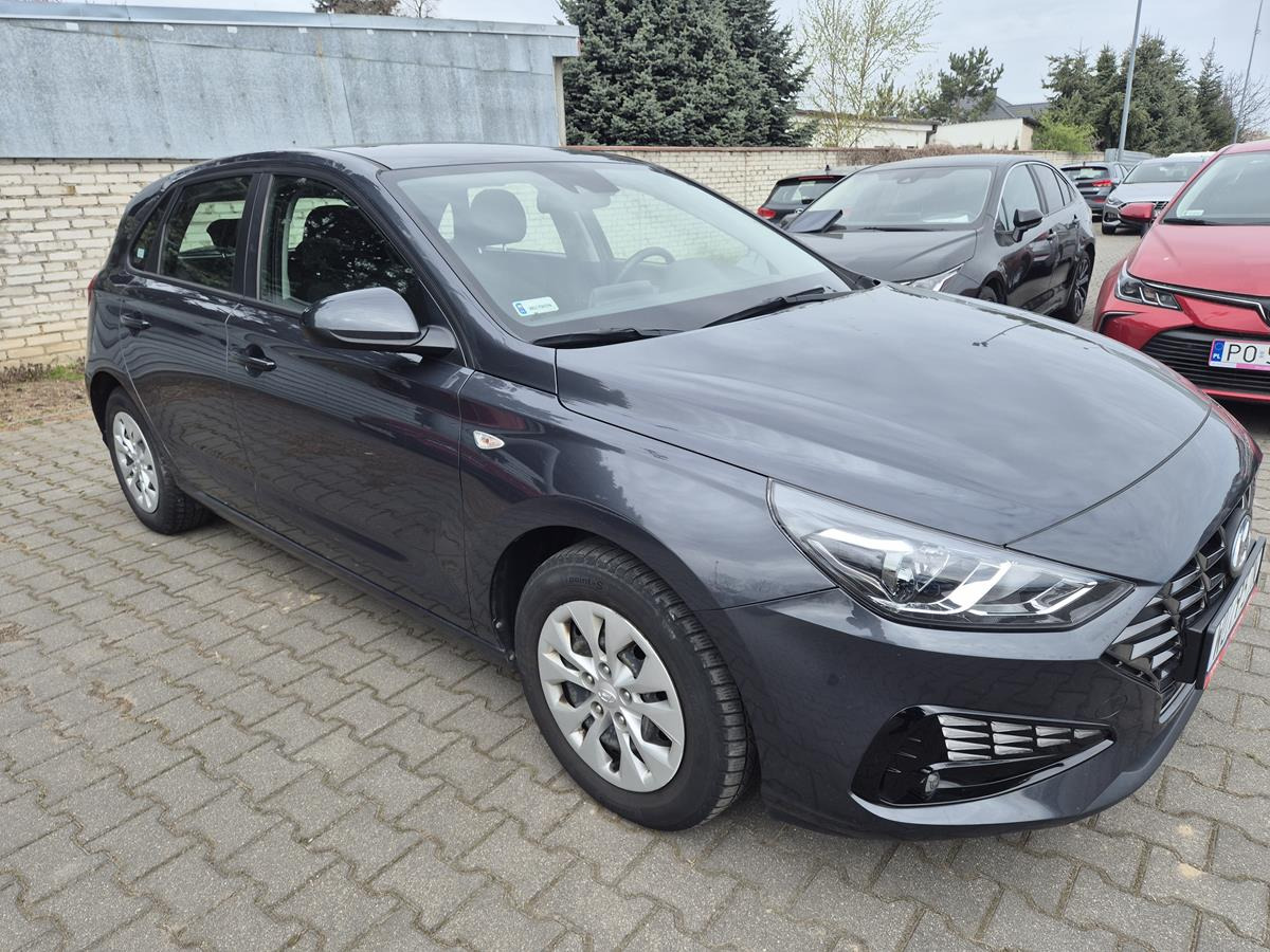 HYUNDAI I30 HATCHBACK - Хетчбек: фото 1 HYUNDAI I30 HATCHBACK - Хетчбек: фото 1