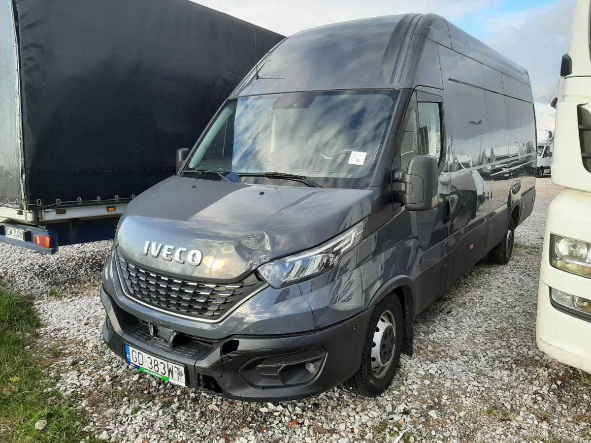 IVECO 35-180 Daily MR`16 E6 3.5t FURGON BLASZAK - Суцільнометалевий фургон: фото 5 IVECO 35-180 Daily MR`16 E6 3.5t FURGON BLASZAK - Суцільнометалевий фургон: фото 5