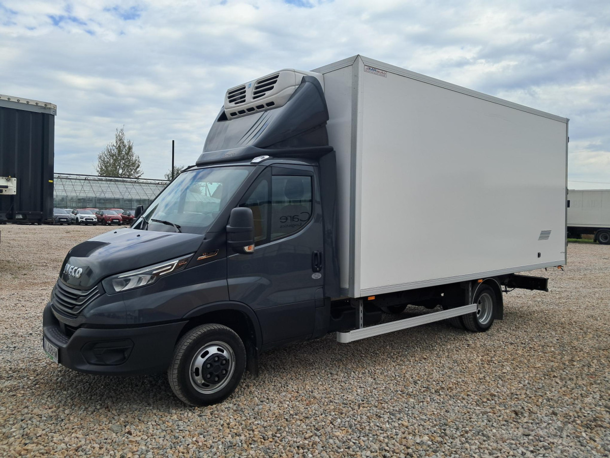 IVECO DAILY 50C18 CHŁODNIA/IZOTERMA - Фургон-рефрижератор: фото 3 IVECO DAILY 50C18 CHŁODNIA/IZOTERMA - Фургон-рефрижератор: фото 3