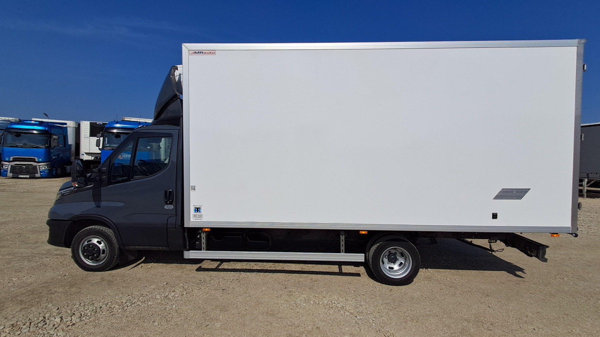IVECO DAILY 50C18 CHŁODNIA Z AGREGATEM - Рефрижератор вантажівка: фото 4 IVECO DAILY 50C18 CHŁODNIA Z AGREGATEM - Рефрижератор вантажівка: фото 4
