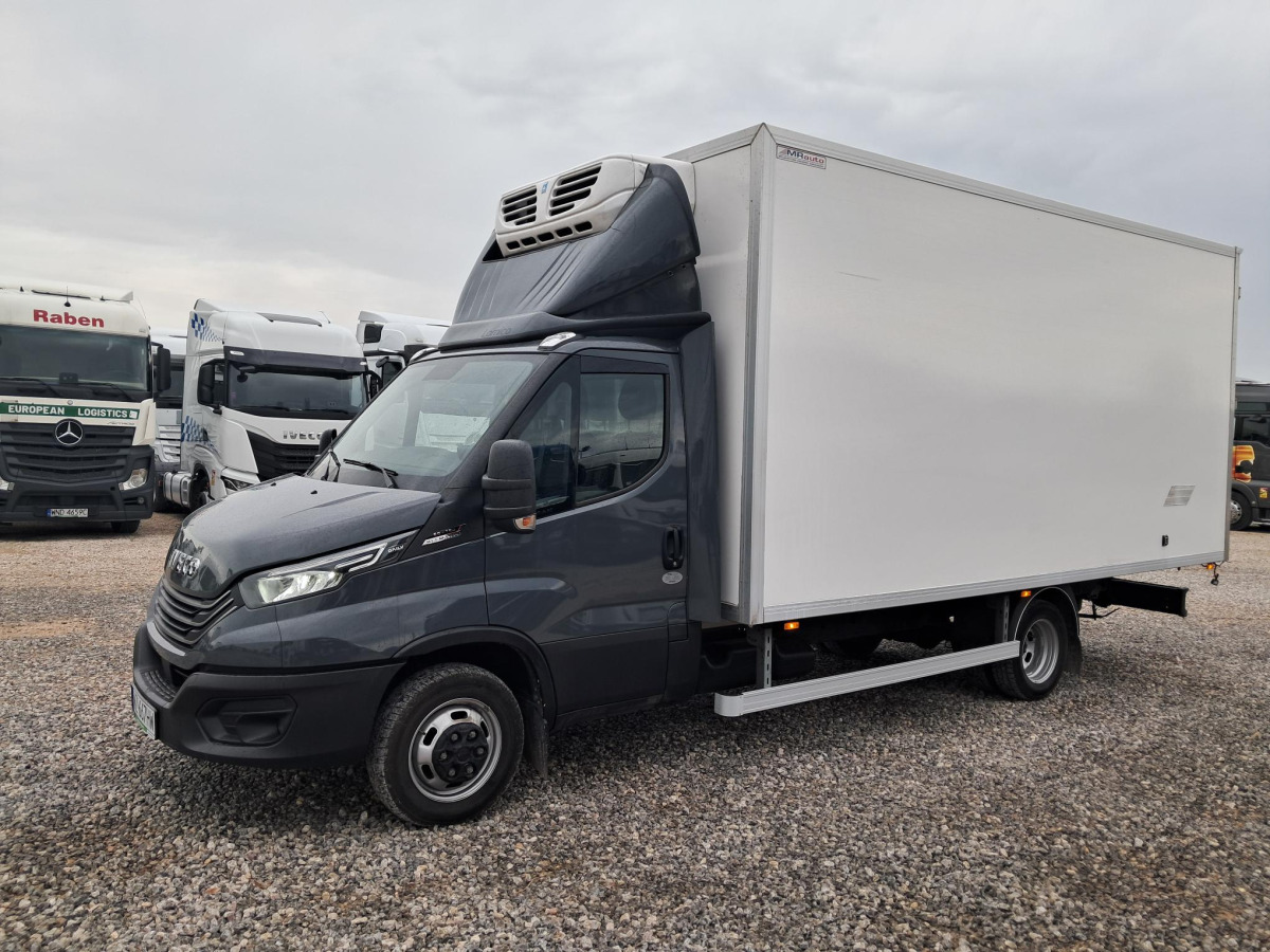 IVECO DAILY IZOTERMICZNY - Фургон-рефрижератор: фото 3 IVECO DAILY IZOTERMICZNY - Фургон-рефрижератор: фото 3