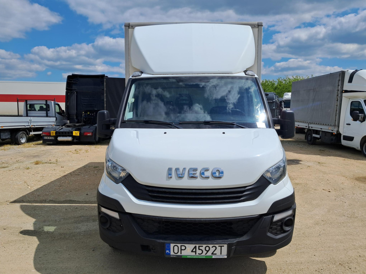 IVECO DAILY KONTENER Z WINDĄ - Фургон з закритим кузовом: фото 3 IVECO DAILY KONTENER Z WINDĄ - Фургон з закритим кузовом: фото 3