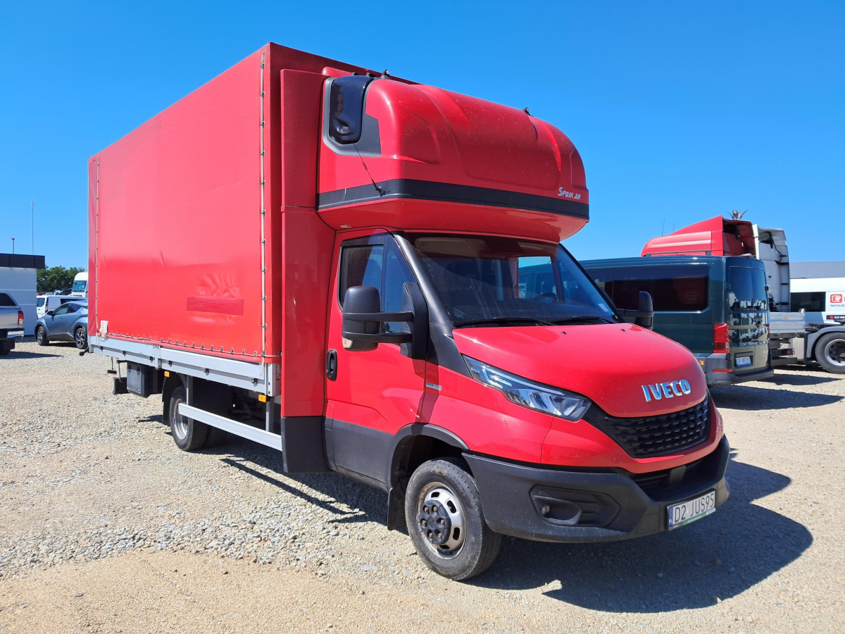 IVECO/JUSAM STANISŁAWJURKOWSKI 50C18/JU06 PLANDEKA - Тентований фургон: фото 1 IVECO/JUSAM STANISŁAWJURKOWSKI 50C18/JU06 PLANDEKA - Тентований фургон: фото 1