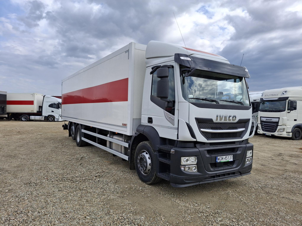 IVECO STRALIS KONTENER Z WINDĄ - Вантажівка з закритим кузовом: фото 1 IVECO STRALIS KONTENER Z WINDĄ - Вантажівка з закритим кузовом: фото 1