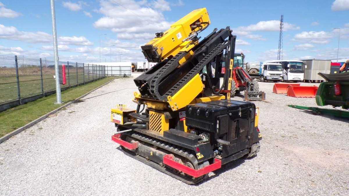 Kafar gąsienicowy ORTECO HD 1000 - 2023 - 35,5kW - 755 mth - Інша техніка: фото 4 Kafar gąsienicowy ORTECO HD 1000 - 2023 - 35,5kW - 755 mth - Інша техніка: фото 4