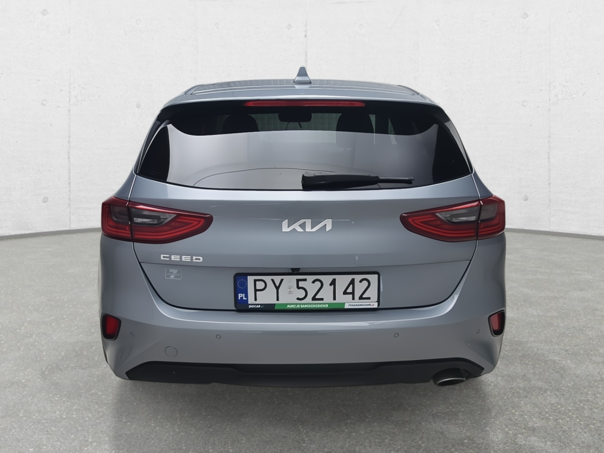 KIA CEED HATCHBACK - Легковий автомобіль: фото 5 KIA CEED HATCHBACK - Легковий автомобіль: фото 5