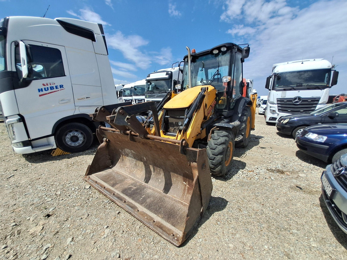 Koparko-ładowarka – JCB 3CX 14M4WE – 2014 – 8135 kg – wielofunkcyjna - Екскаватор-навантажувач: фото 2 Koparko-ładowarka – JCB 3CX 14M4WE – 2014 – 8135 kg – wielofunkcyjna - Екскаватор-навантажувач: фото 2