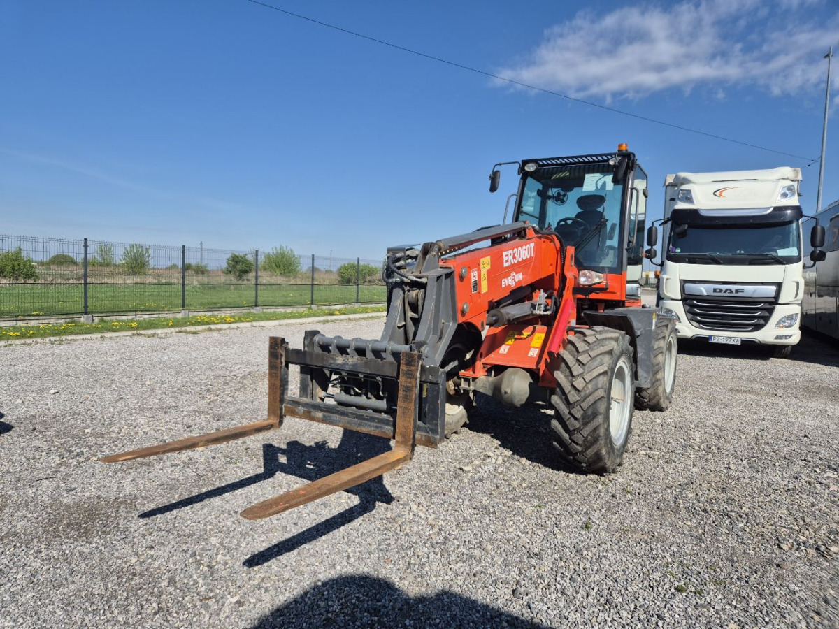 Ładowarka kołowa przegubowa – EVERUN ER3060T – 2023 – 3 t – joystick - Колісний навантажувач: фото 2 Ładowarka kołowa przegubowa – EVERUN ER3060T – 2023 – 3 t – joystick - Колісний навантажувач: фото 2