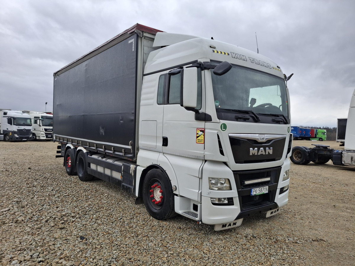 MAN TGX SOLÓWKA - Тентована вантажівка: фото 1 MAN TGX SOLÓWKA - Тентована вантажівка: фото 1