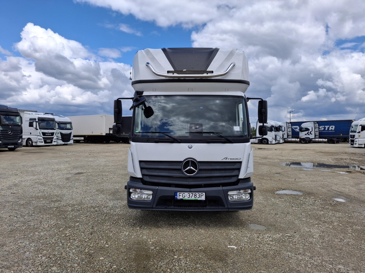 MERCEDES BENZ ATEGO KONTENER Z WINDĄ - Вантажівка з закритим кузовом: фото 3 MERCEDES BENZ ATEGO KONTENER Z WINDĄ - Вантажівка з закритим кузовом: фото 3