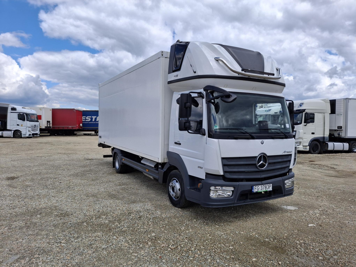 MERCEDES BENZ ATEGO KONTENER Z WINDĄ - Вантажівка з закритим кузовом: фото 1 MERCEDES BENZ ATEGO KONTENER Z WINDĄ - Вантажівка з закритим кузовом: фото 1