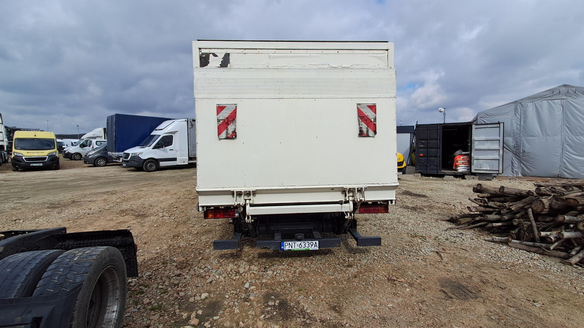 MERCEDES BENZ ATEGO SPECJALISTYCZNY - Тентована вантажівка: фото 4 MERCEDES BENZ ATEGO SPECJALISTYCZNY - Тентована вантажівка: фото 4