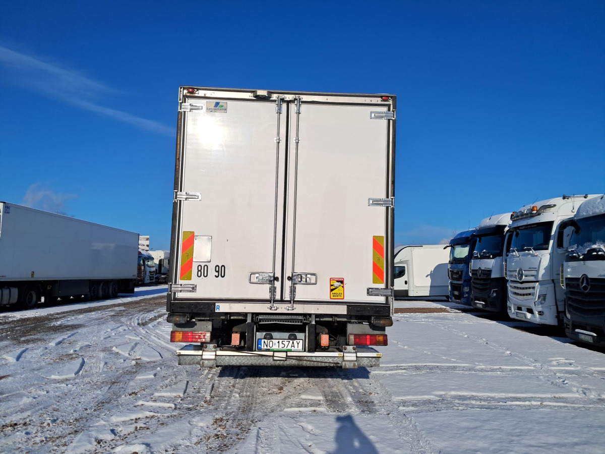 MERCEDES BENZ AXOR CHŁODNIA Z AGREGATEM - Рефрижератор вантажівка: фото 4 MERCEDES BENZ AXOR CHŁODNIA Z AGREGATEM - Рефрижератор вантажівка: фото 4