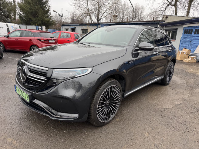 MERCEDES BENZ EQC 400 4MATIC SUV - Позашляховик: фото 2 MERCEDES BENZ EQC 400 4MATIC SUV - Позашляховик: фото 2