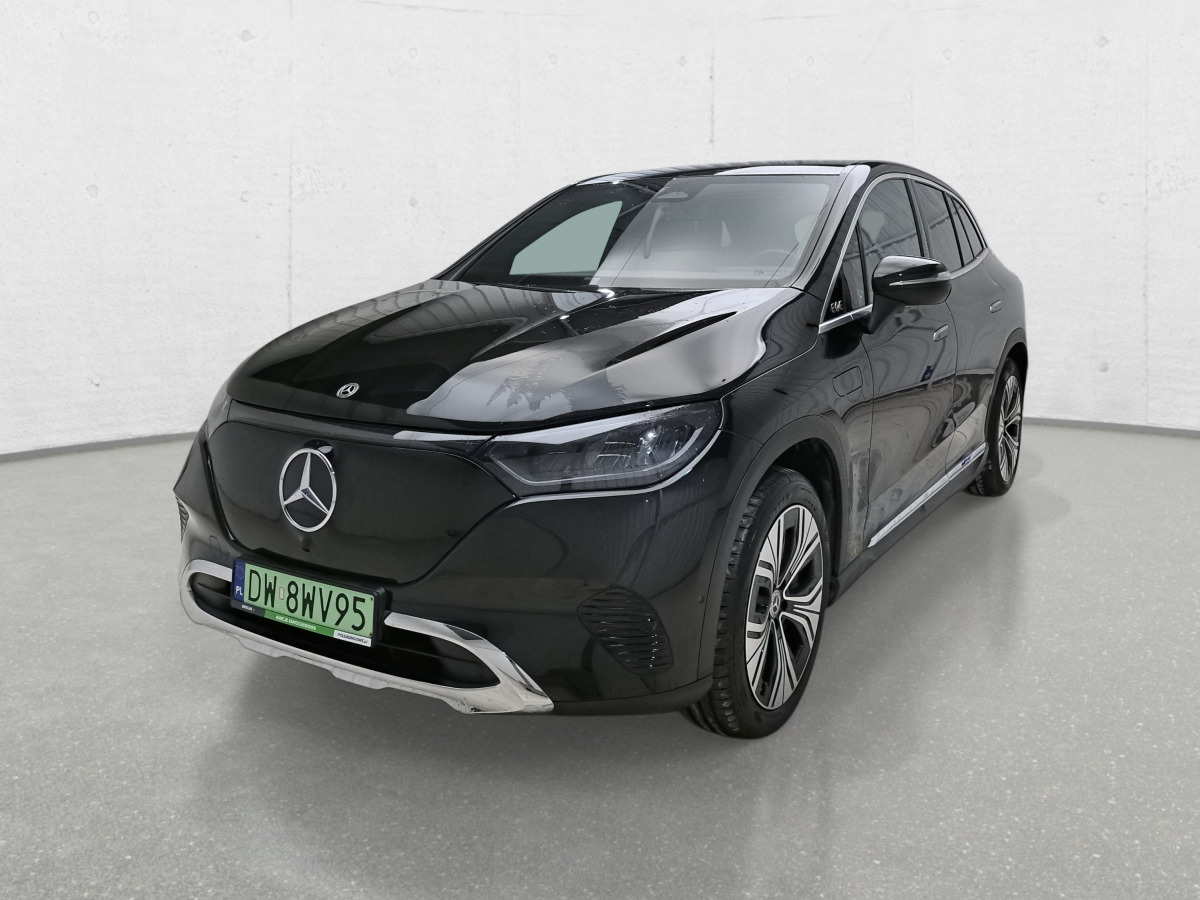MERCEDES BENZ EQE 350 HATCHBACK - Хетчбек: фото 4 MERCEDES BENZ EQE 350 HATCHBACK - Хетчбек: фото 4
